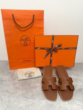 Hermès Oran H Sandal Brown Gold Lambskin Leather Slip on Sandal Box Size 8 NEW